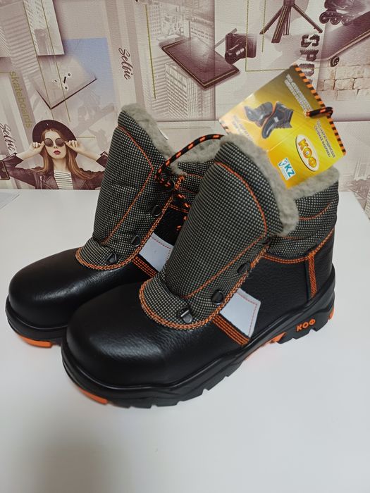 Продам  спец,обувь.