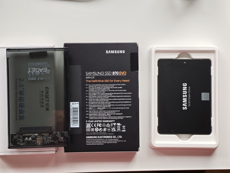 Външен диск SSD Samsung 870 EVO, 1TB, 2.5", SATA III I