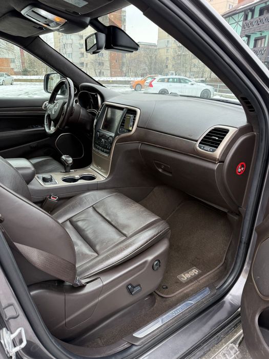 Jeep  Grand Cherokee 3.0D V6 / Diesel / Euro 5 / 250CP / An model 2015