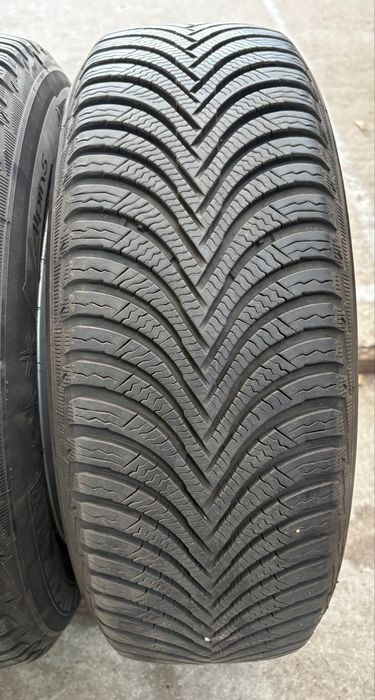 Jante A B class cu anvelope iarna ca noi Michelin 195 65 15 si capace originale