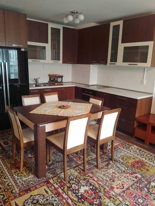 Продава се Двустаен апартамент в София, Център - 60 кв.м за 2400 €/кв.м - Снимка #2