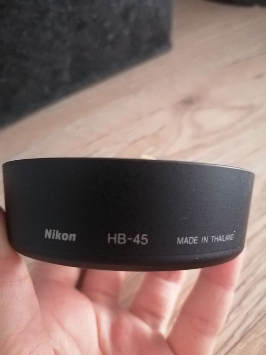 Продам Бленду и Крышку Nikon