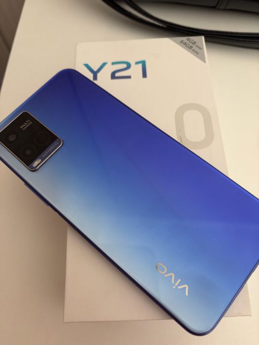 Продается Vivo Y21