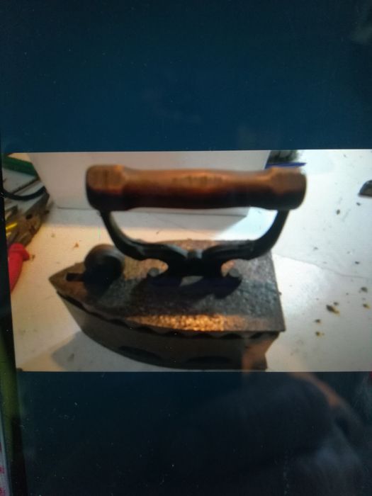 Fier de calcat funcțional