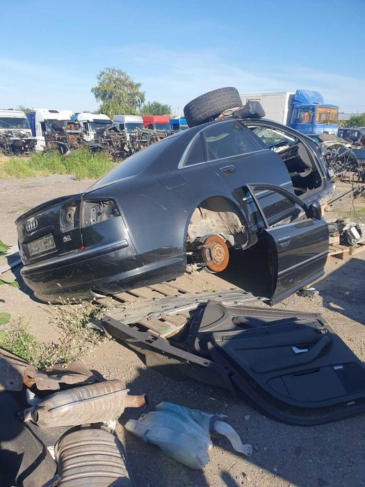 Ауди а8 д3 Audi a8 d3 двс 4.2 BFM  2005 год qauttro