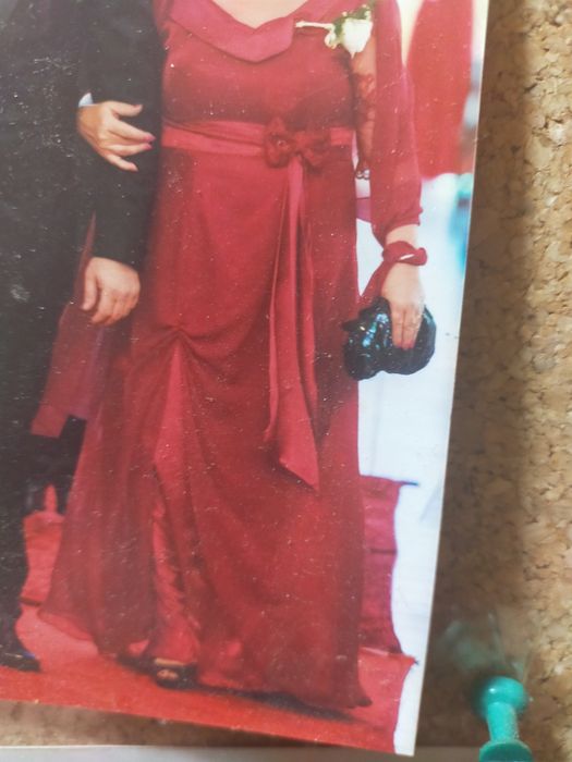 Официална рокляза тържествени случаи