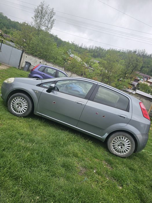 Vând Fiat Punto  an de fabricatie2007 GPL și benzină
