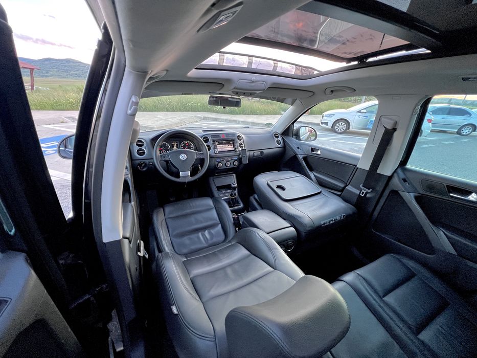 Vw Tiguan R-Line 4x4 / 2.0TDI 170cp / Manual 6+1 / Panoramic / Euro 5 / 2010