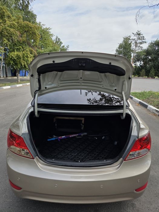 Продам hyundai accent