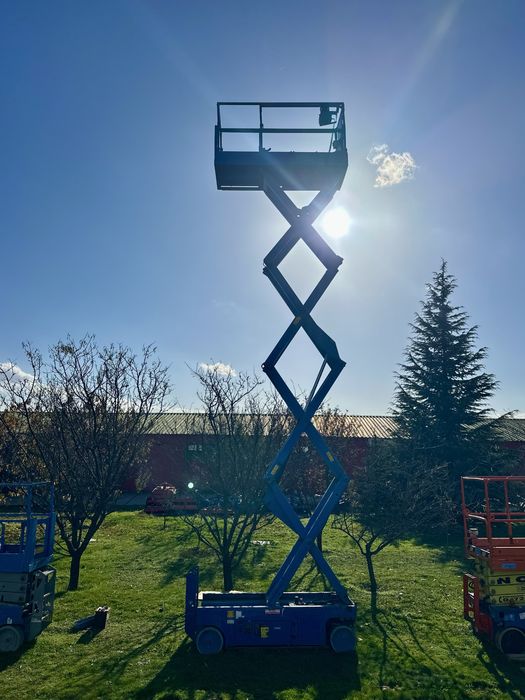 Ножична вишка 10м GENIE GS2632