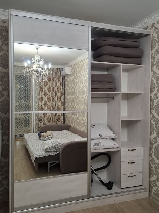 Продам шкаф плательный б/у