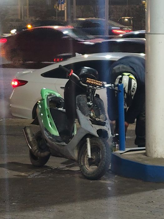 Продам Хонда дио27