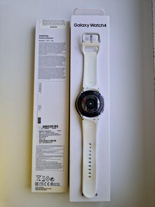 Часы Samsung Galaxy Watch 4 40 мм