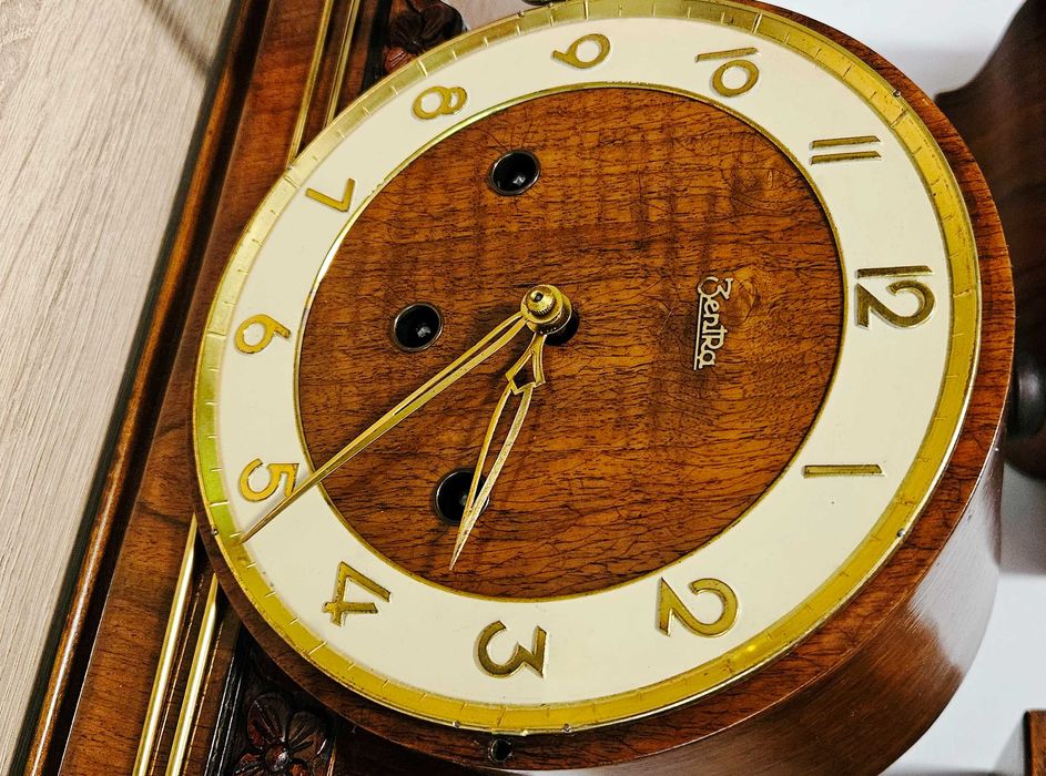 Ceas de semineu cu pendul  Zentra-Westminster