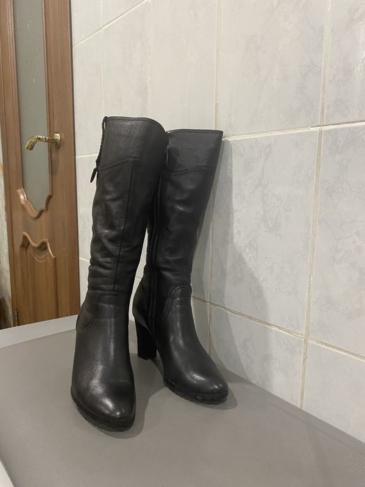 Продам сапоги демисезонные