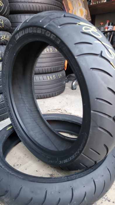 Anvelopa Moto Bridgestone 180/55 ZR17 Stare Impecabilă