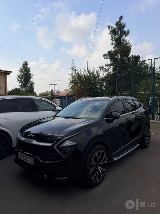 Продаю свою Kia Sportage 2023 Full наварот, черный