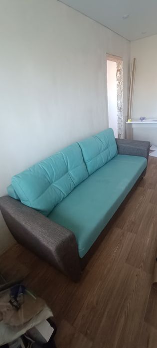 Продам диван б/у