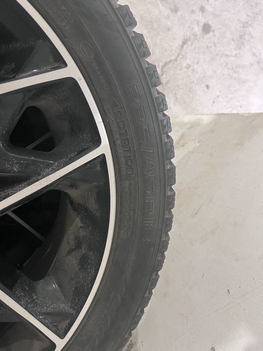Продам шины с дисками Nokian Hakkapeliitta