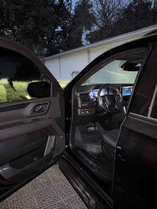 Chevrolet tahoe 2023 maslaaa