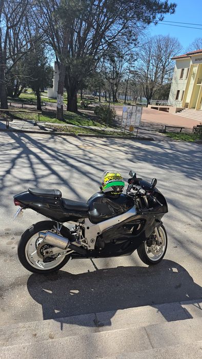 Suzuki S-RAD 600cc