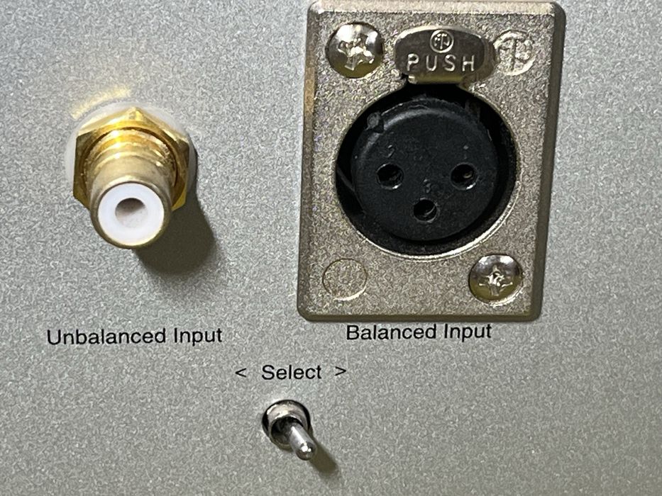 Усилватели  Моноблокове Parasound JC 1