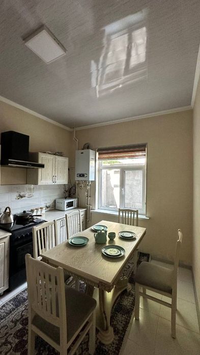 Продаю  2×  этажный  Евро Коттедж метро Дустлик Чкалова