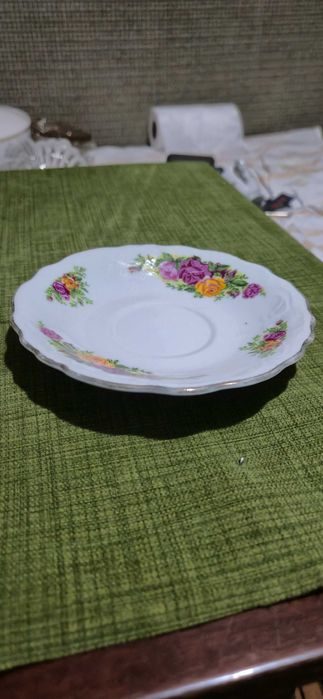 Большой набор посуды для семьи — 20 предметов