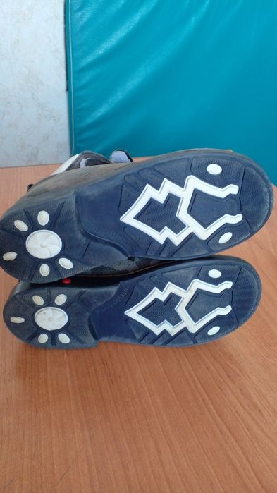 Продам ортопедическую обувь.