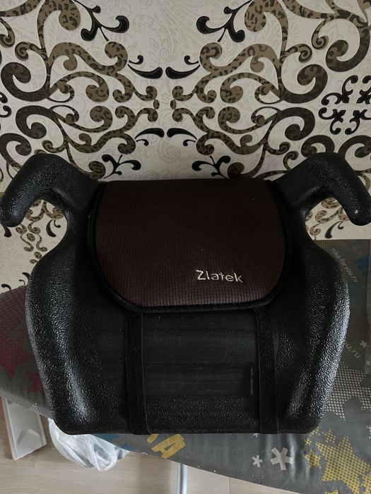 Бустер продам детский