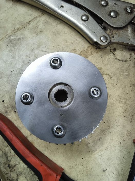 Vvti toyota 2.4( ванус)