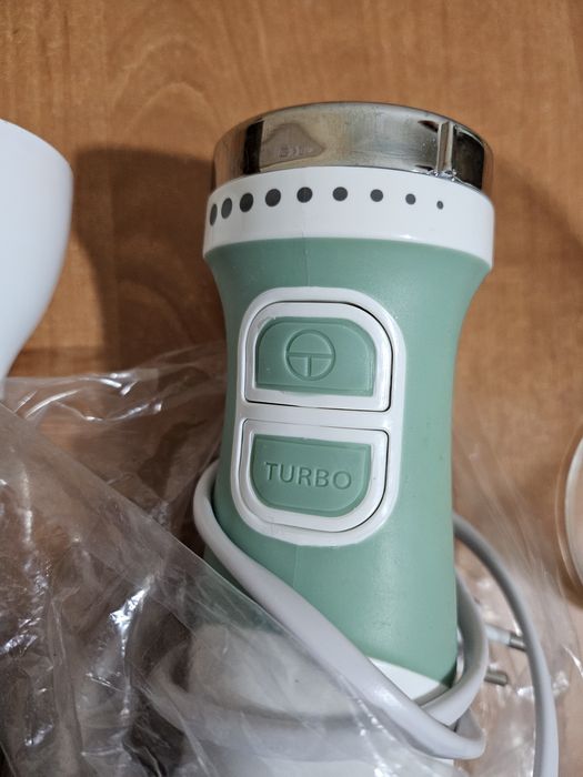 Блэндэр новый продам