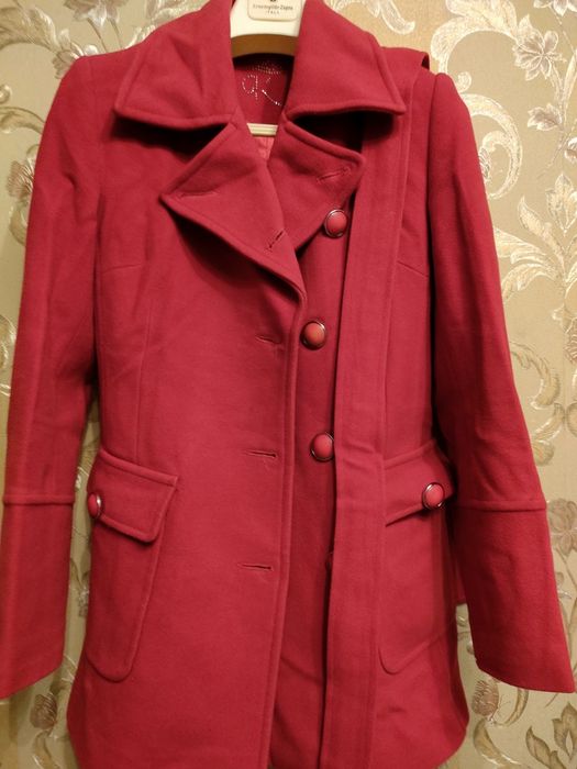 Продам кашемированное пальто .