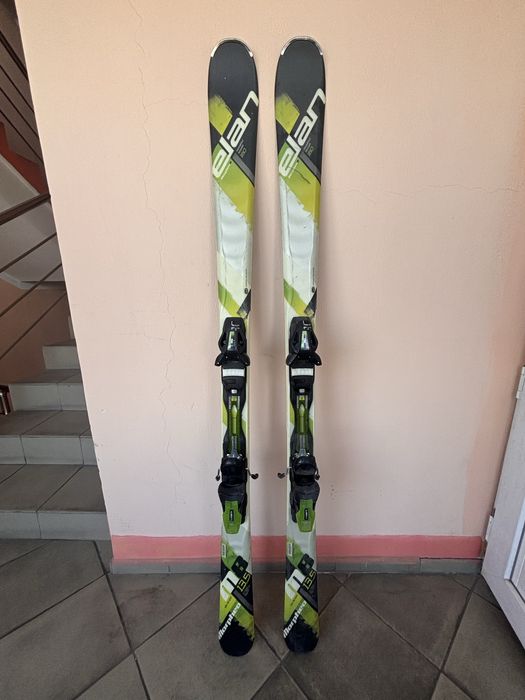 Продам лыжи горные