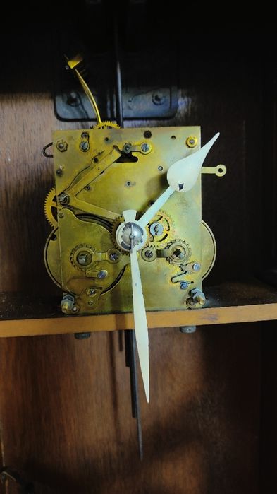 Продам часы настенные