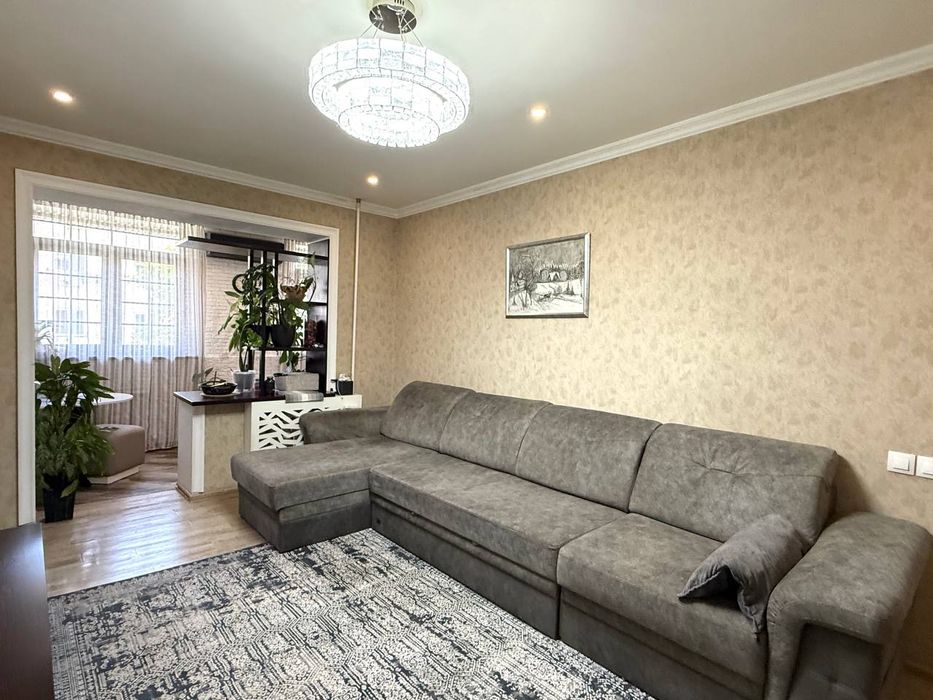 2в3/3/4, Кадышева, Лисунова 1, школа -61, можно под  Ипотеку