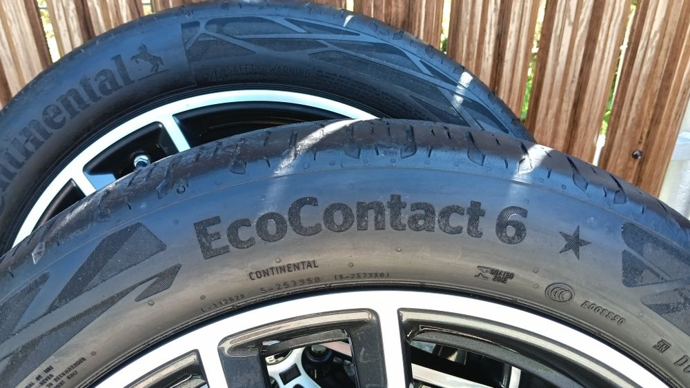 Anvelope  Continental vara 245/45/18  Y XL