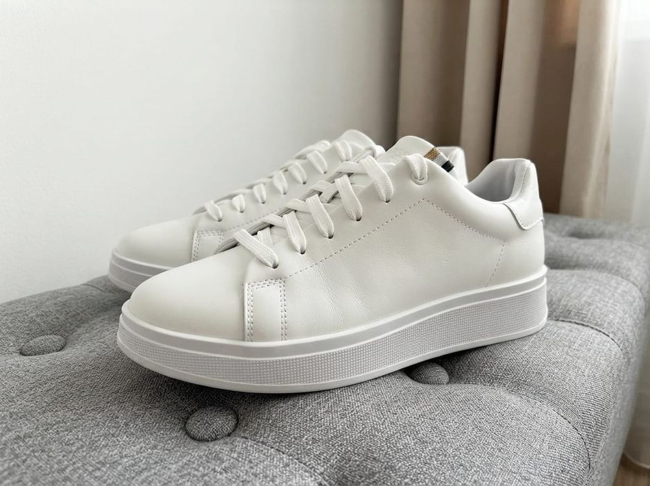 Adidasi Boss Alb - Adidasi Premium