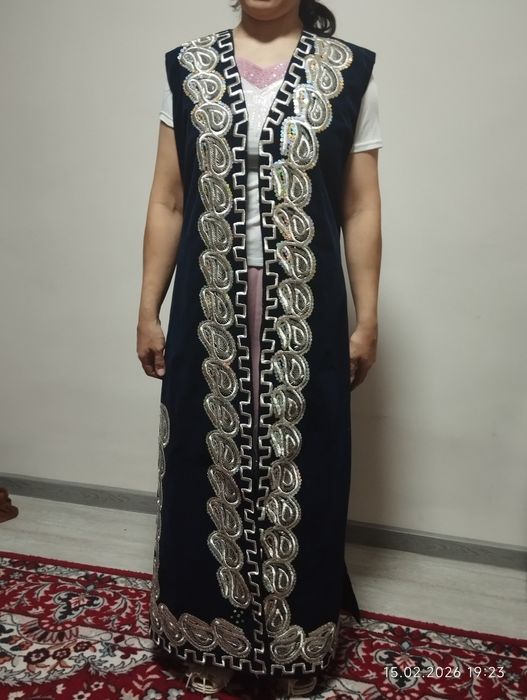 Қизлар ва келинлар учун либослар