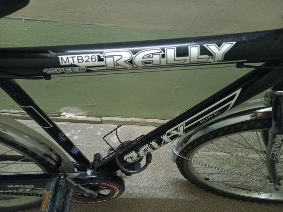 Продается велосипед в отличном состоянии.