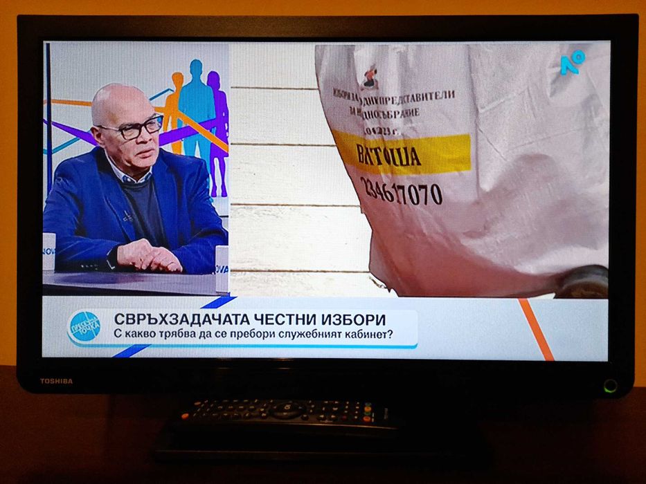 Продавам телевизор TOSHIBA