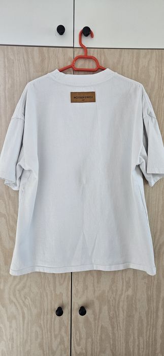 Vând tricouri Louis Vuitton noi