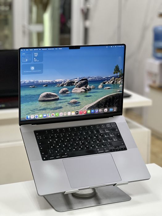 Apple M1 Max | 32гб озу и 1тб SSD