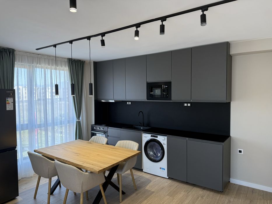 Продава се Двустаен апартамент в Пловдив, Остромила - 84 кв.м за 911 €/кв.м - Снимка #4