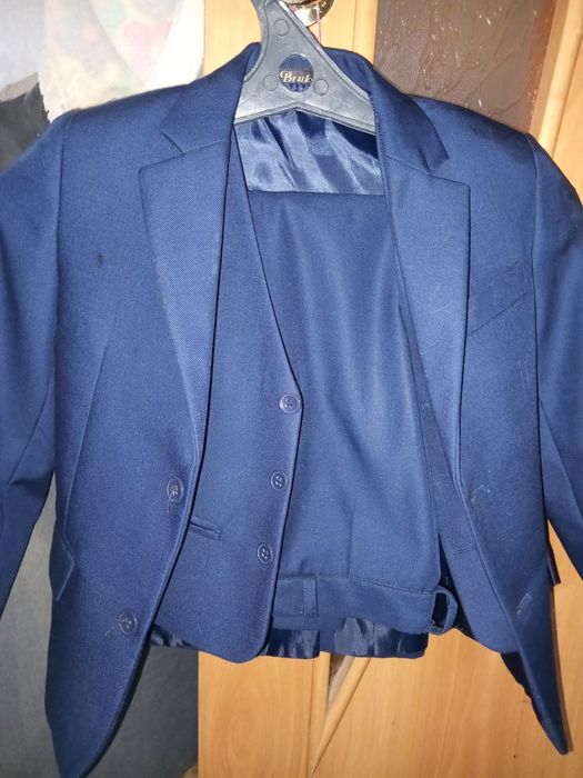 Школьный  костюм