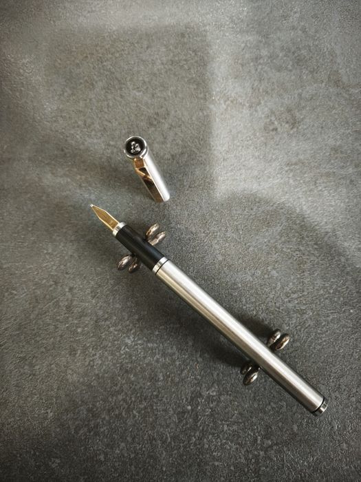 Stilou Pelikan Signum P560