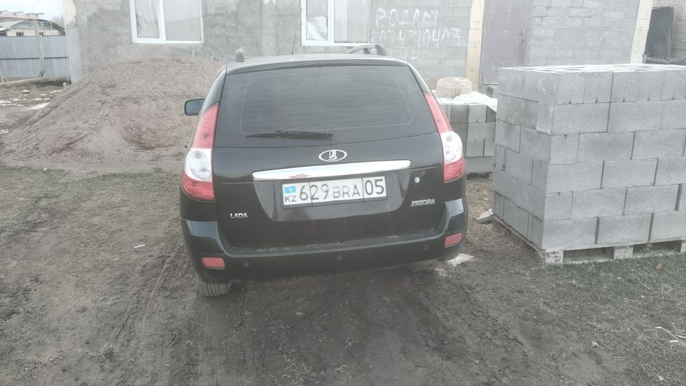 Лада Приора универсал