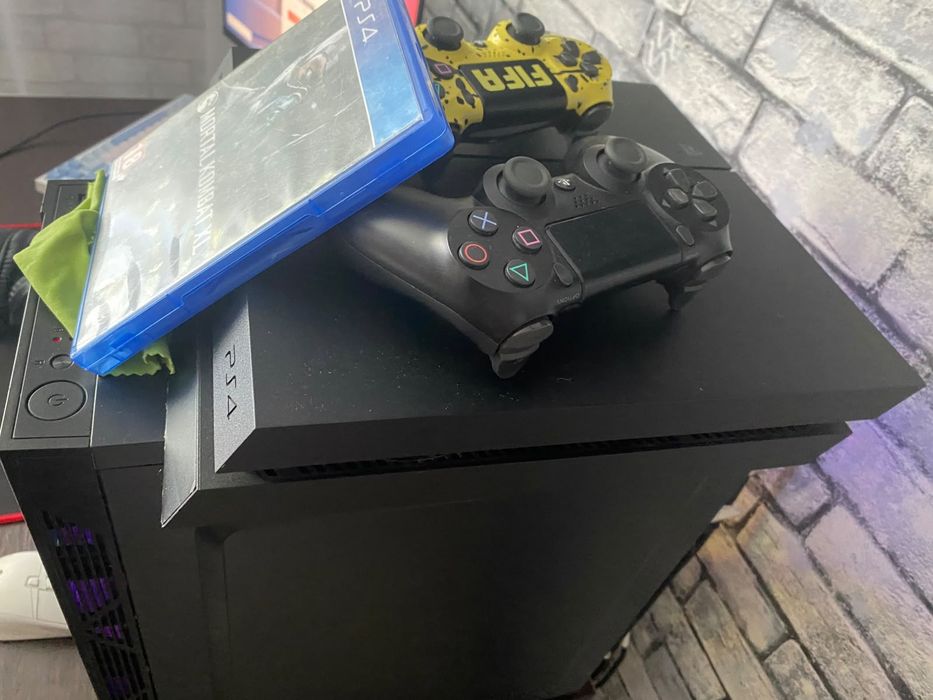 Playstation 4 fat