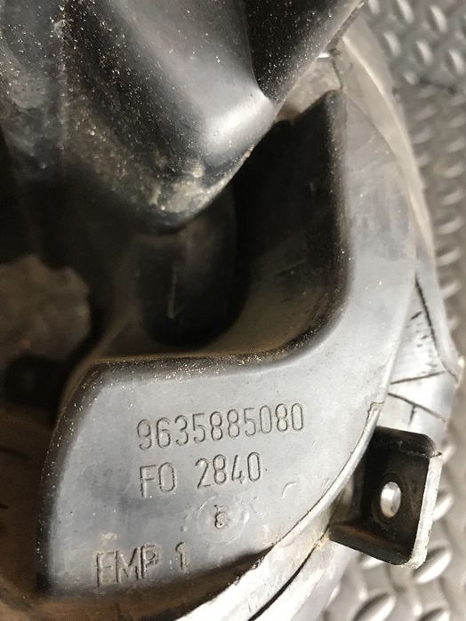 Всмукателен колектор за Citroen C4 / Peugeot 307 1.6 16V (2006) 9635885080
