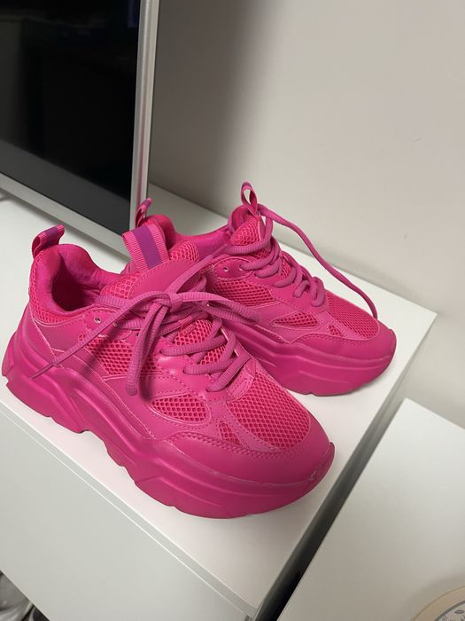 Дамски цикламени маратонки H&M